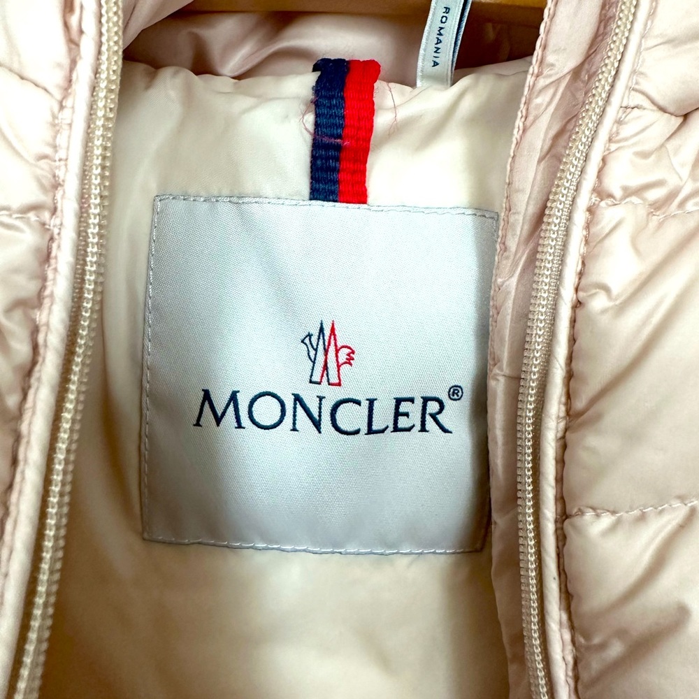 Moncler Kids Puffer Jacket in Cream